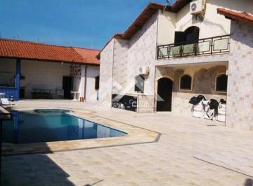 Casa · 231m² · 3 Quartos · 3 Vagas · Sobrado em Peruíbe no bairro Três Marias