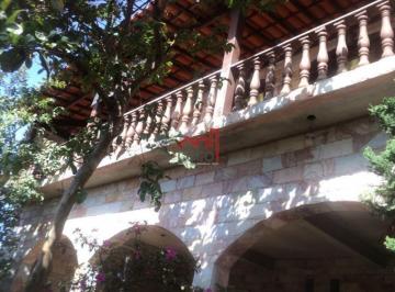 imovel_385_2868.jpg · Ótima casa estilo colonial com 03 pavimentos!!!