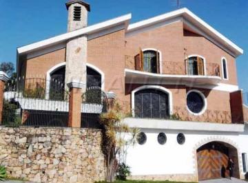 72624f8b816f1a8de2ea77436d5739d4.jpg · Sobrado de 685m² com 3 quartos