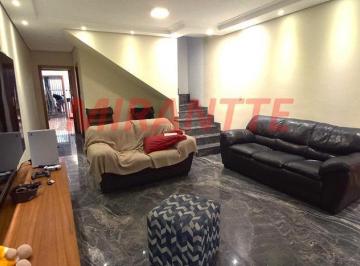 16ba9f0fd39527bf51f22e2071400d87.jpg · Sobrado de 195m² com 3 quartos