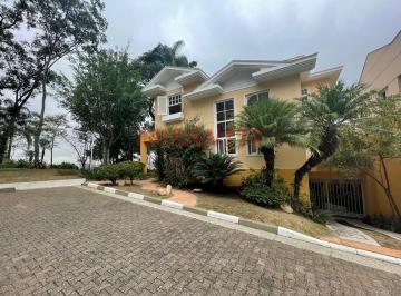283110d384433b92715d13e4a94e3e40.jpg · Cond. fechado de 500m² com 4 quartos