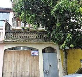 a9b4b8f6d09b63c64e291d9cdee8a530.jpg · Sobrado de 198m² com 3 quartos