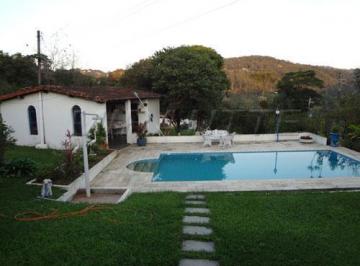 a650e0a3b92e5af669a355b4d842df01.jpg · Casa terrea de 300m² com 3 quartos