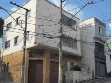 c72a1333d347e45e71c6ab8e4d2f4a48.jpg · Comercial de 440m²
