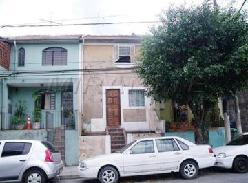 d7eb2927be4b7122897e6db1517f68b4.jpg · Sobrado com 2 quartos