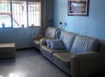 001_00000_00000_144377_2014082216524104.jpg · Sobrado de 130m² com 3 quartos