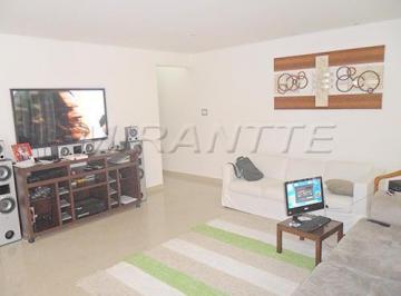 b9ac9a3bcbf58cc825d923956fdd3d89.jpg · Sobrado de 250m² com 2 quartos