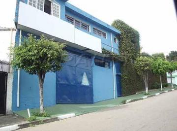 001_00000_00000_151732_2015042318153018.jpg · Sobrado de 200m² com 5 quartos