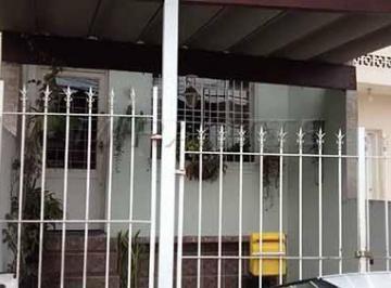 001_00000_00000_153412_2015051516421816.jpg · Sobrado de 100m² com 2 quartos