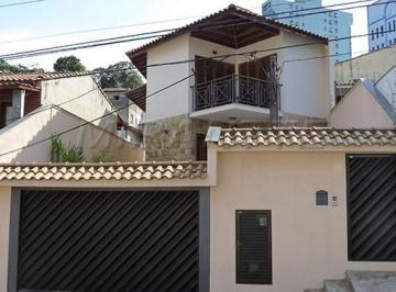 2e81dfd7008219dd677a413f95cec2d8.jpg · Sobrado de 480m² com 4 quartos