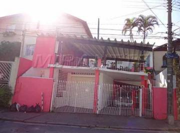 e49b9be70577454d24ac50680db2f391.jpg · Sobrado de 400m² com 4 quartos
