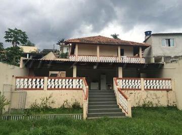 7bd2901128309facdd96adffb1af4efb.jpg · Casa terrea de 250m² com 3 quartos