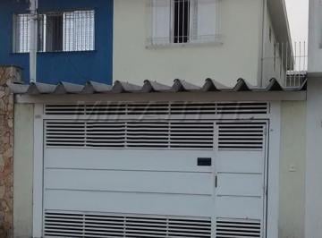 65c3104ff0afbb53b2fb2e3d51abaf31.jpg · Sobrado com 3 quartos