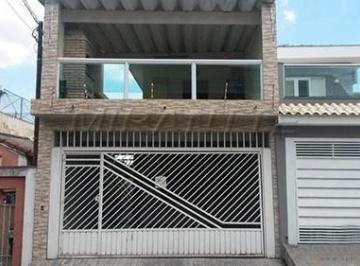 7fca6f18e509e985428b98de5251494f.jpg · Sobrado de 125m² com 3 quartos
