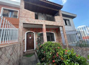 2d3c6d95c4fcc79ee5e473189bc71028.jpg · Sobrado de 185m² com 3 quartos