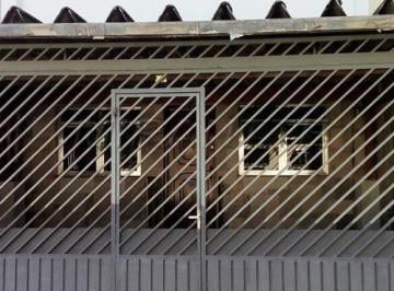 e7ffd4c5eadd0c95845ee1277f1210a7.jpg · Sobrado de 175m² com 3 quartos