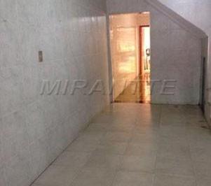 8bf274a84c029ee18abf6908f2265e3d.jpg · Sobrado de 150m² com 3 quartos