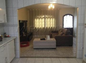 0ae5d7d78f74ff512611dc12d9e286b4.jpg · Terreno de 11m² com 2 quartos