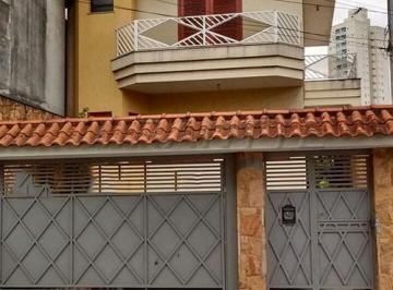 e3159a3c976be00287ab4661db61af1a.jpg · Sobrado de 195m² com 3 quartos