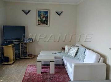 cd63f80df03b64295ee1c6126c5adc41.jpg · Sobrado de 320m² com 4 quartos