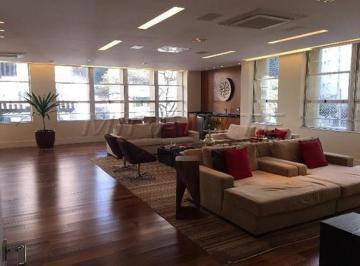 4ac93f536833f435a7bc9c71847540f2.jpg · Apartamento de 275m² com 3 quartos