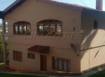 86cb5fed19a2e6de36c5706068c07b44.jpg · Sobrado com 6 quartos