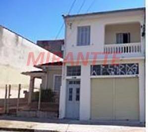 962c476770eb7100af9684f9093f267d.jpg · Sobrado de 170m² com 2 quartos