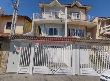 6a8907432b247c91c3723f12b01550af.jpg · Sobrado de 210m² com 3 quartos