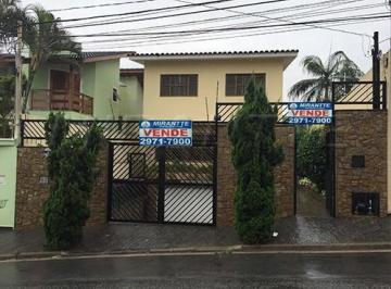 c934626ff3b4ba77b2a11fdfa18de1d5.jpg · Sobrado de 395m² com 5 quartos