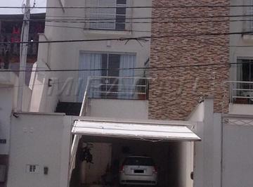 f3d982e80d1780bc67b0238b1cabbbed.jpg · Sobrado de 243m² com 3 quartos