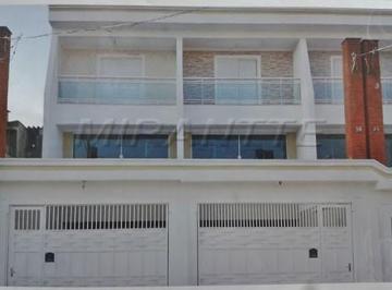 3dd50fe08f39e0f96bf97278e7434ae2.jpg · Sobrado de 210m² com 3 quartos