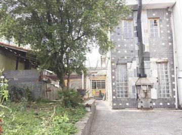 b0a1ffbea3b48984714264fc89b02bc1.jpg · Sobrado de 140m² com 2 quartos