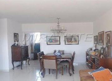 6c68419fc701c3712ff8bc795bafb568.jpg · Apartamento de 130m² com 3 quartos