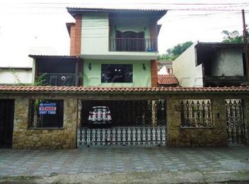 9638d35134956762a2a8d95b3c0e2778.jpg · Sobrado de 249m² com 4 quartos