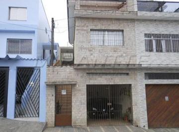 37b4a2ab370acf2791ebd69862f1d52e.jpg · Sobrado de 100m² com 2 quartos