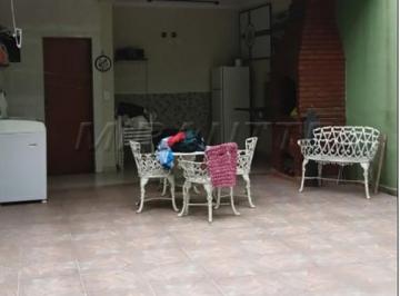 eee74415330b90dbf0946a1423ef21c6.jpg · Sobrado de 200m² com 4 quartos