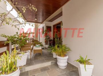 ace40f5a576f9c0aff3cce4af4e3731a.jpg · Sobrado de 311m² com 4 quartos