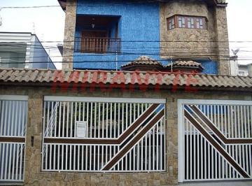 40b03def53159bf8dbb0952a093f145a.jpg · Sobrado de 300m² com 3 quartos