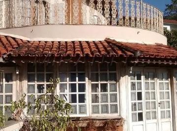 572efaeb2201e08b9913ba8fd1091144.jpg · Sobrado de 800m² com 5 quartos