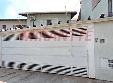 06c10b15127c0a7a2d392b3620d2eb05.jpg · Sobrado de 260m² com 3 quartos