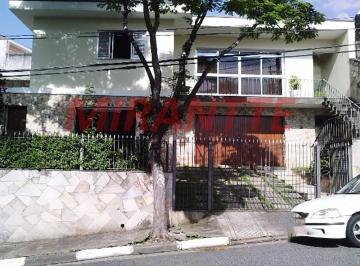 526673032f2c824ae4a29594e7a74aee.jpg · Casa terrea de 239m² com 3 quartos