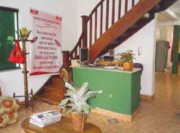6e8d79a2f4dcc84e1b308f190f867e5a.jpg · Sobrado de 104m² com 4 quartos