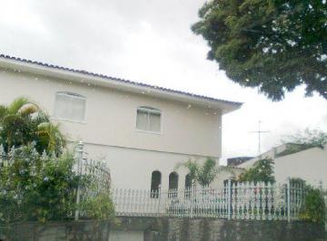 001_00000_00000_106537_2011111808462110.jpg · Sobrado de 580m² com 6 quartos