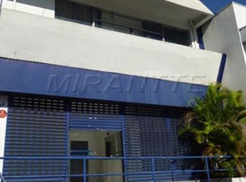 70986766dee5a81aead1bc495f49ae18.jpg · Comercial de 680m²