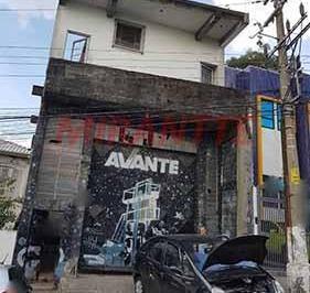 0c85d0e66634939fda7b7b9196c1d3ea.jpg · Galpao de 2800m²