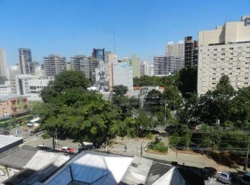 db15290ed042d4f64797eb896f13184e05ec19b9 · Apartamento semi novo, super bem localizado!