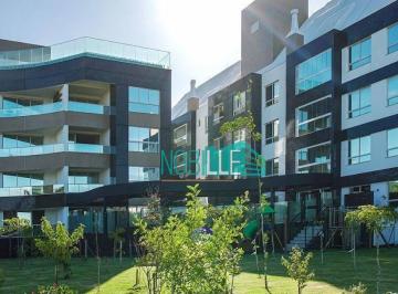 346e998249235b4777d887de11ec2a6914379ead · NOBILLE IMÓVEIS VENDE - Apartamento frente rua a 120m do mar na área nobre da Praia dos Ingleses - F