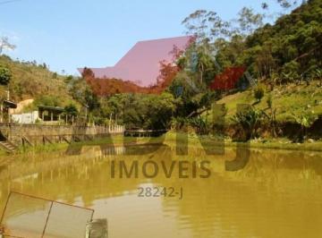 Rural · 3000m² · 3 Quartos · Chácara em São Lourenço da Serra com lago