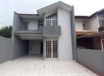 Casa · 106m² · 3 Quartos · 3 Vagas · 
                                Sobrado em cond. no Boqueirão em excelente localização, há duas qua