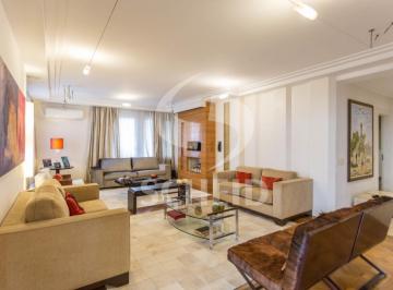 Apartamento · 411m² · 4 Quartos · 3 Vagas · Lindo apartamento, com excelente distribuição interna e acabamento impecável!